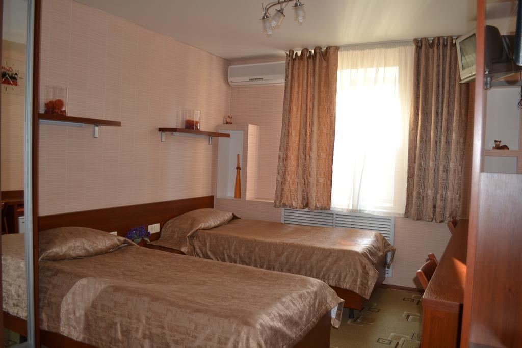 City Hotel Gomel Oda fotoğraf