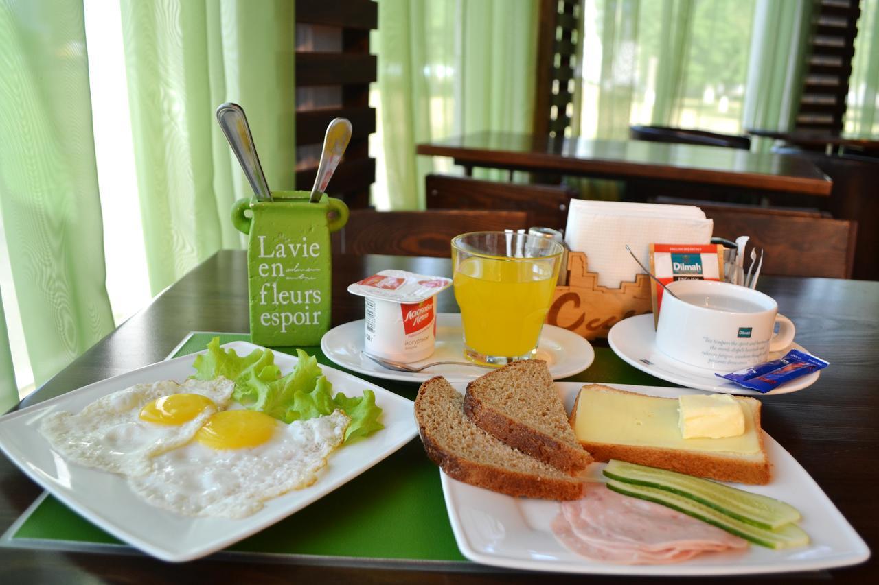 City Hotel Gomel Dış mekan fotoğraf