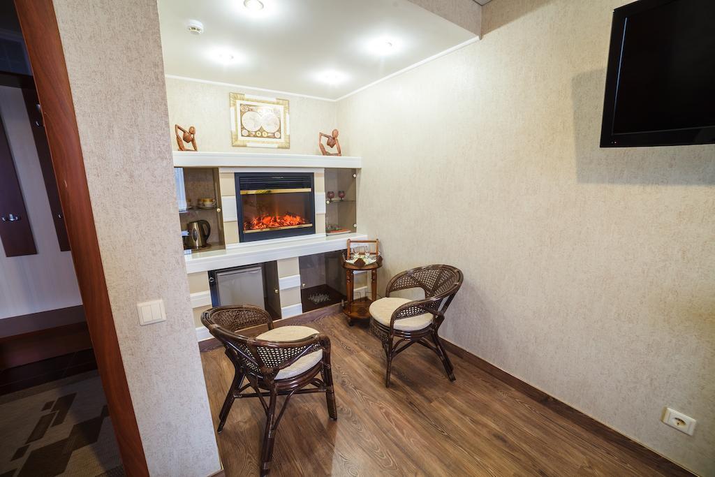 City Hotel Gomel Dış mekan fotoğraf